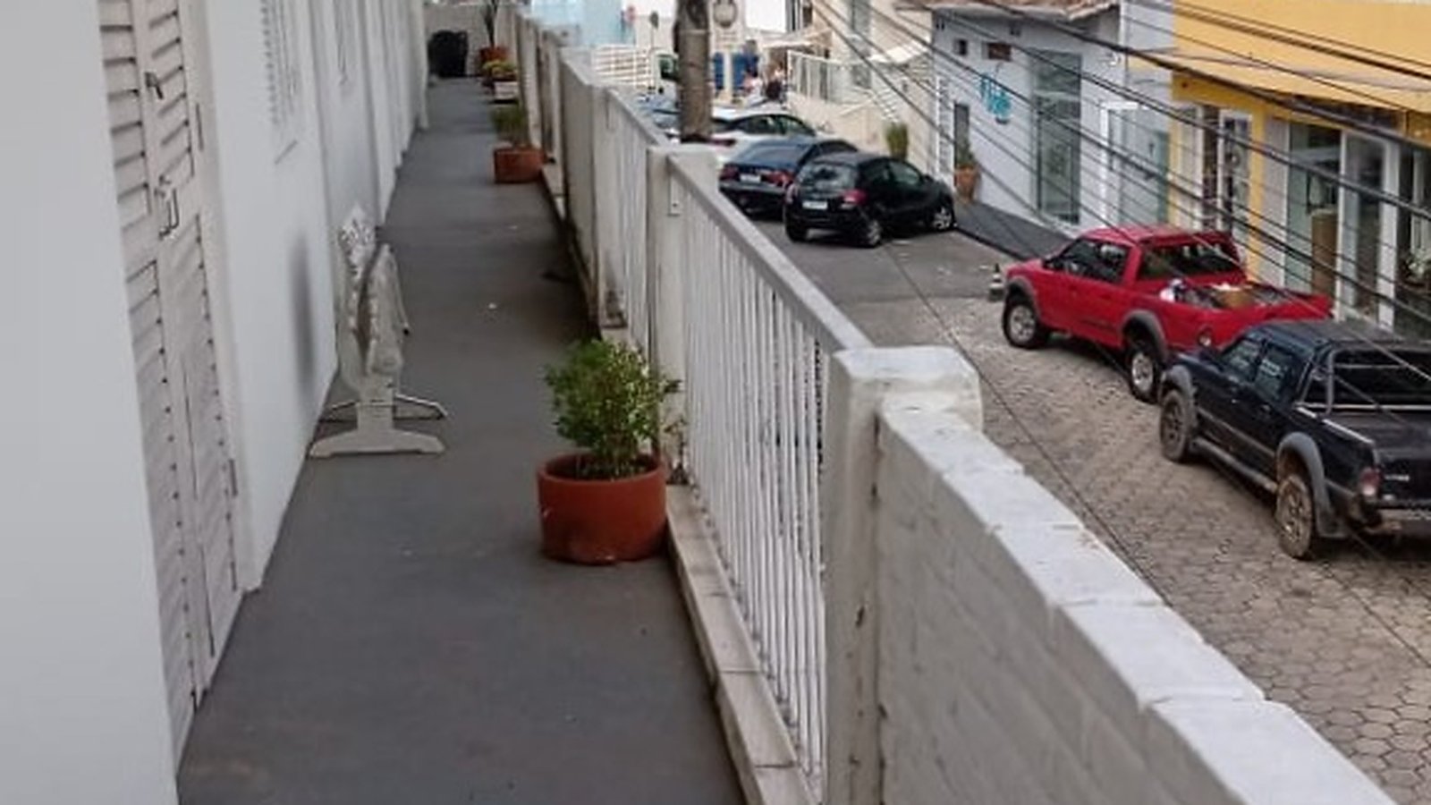 Corredor externo dos quartos